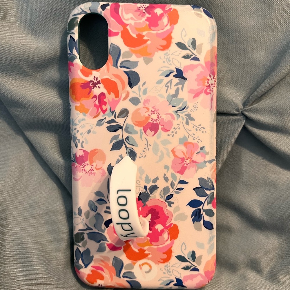 iPhone XR Loopy Case in Gardenia
